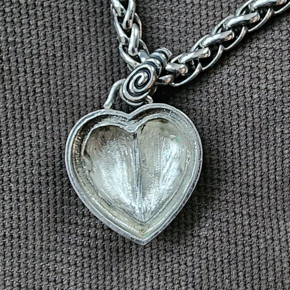 Etsy Vintage Silver Tone Floating Heart Necklace - Picture 15 of 16